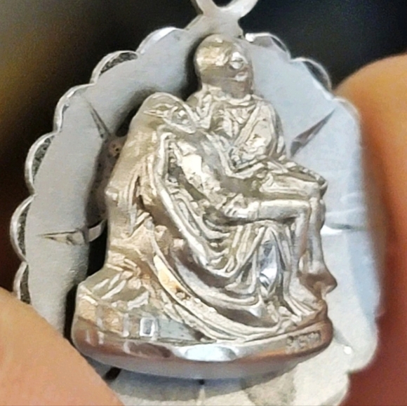 VTG 925 CATAMORE STERLING SILVER NY WORLD'S FAIR #VATICAN PAVILION #PIETA MEDAL - Picture 3 of 3